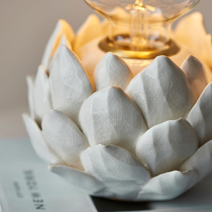 Artichoke 1 Light Beige Ceramic Table Lamp very close up leaf view