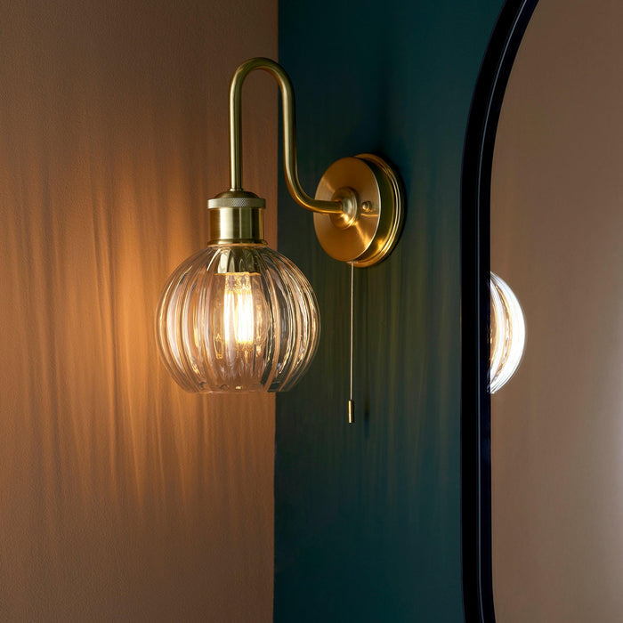 Chelsea Brass Bathroom Wall Light - Clear Ribbed Glass Shade Living Room Image