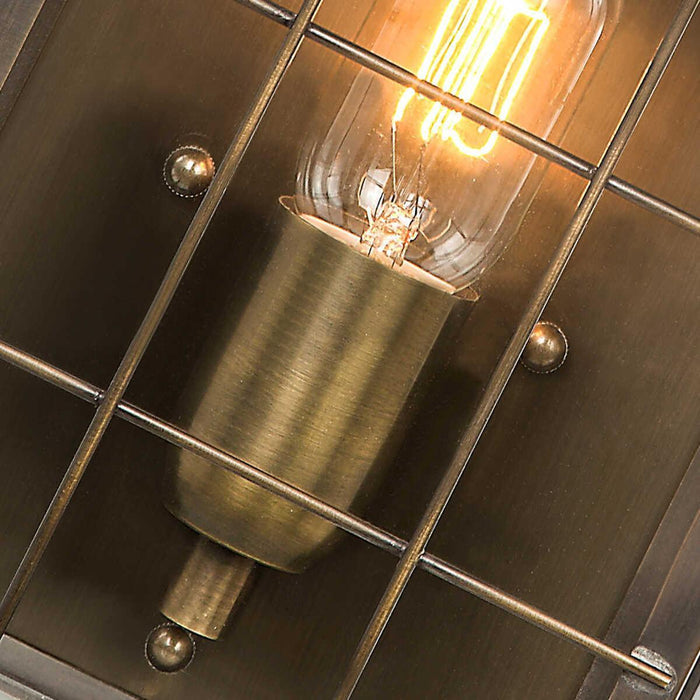 Elstead Hyde Park Aged Brass Finish Outdoor Wall Fitting Close up