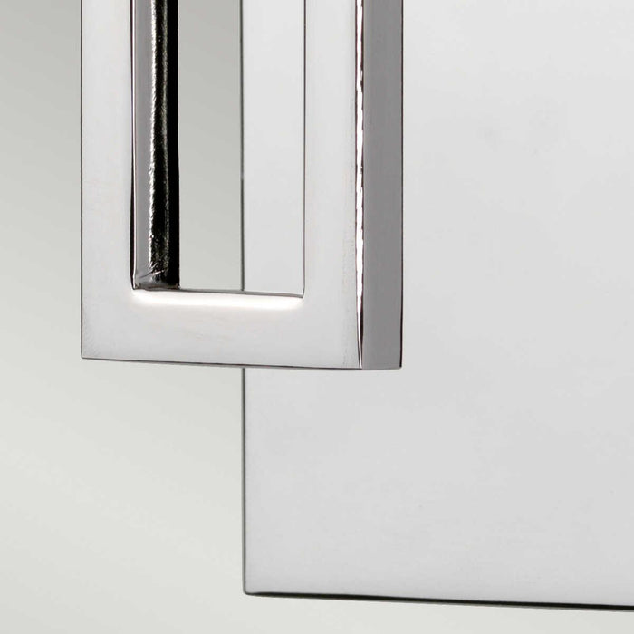 hinkley lanza polished chrome finish bathroom wall light Living Room Close Up