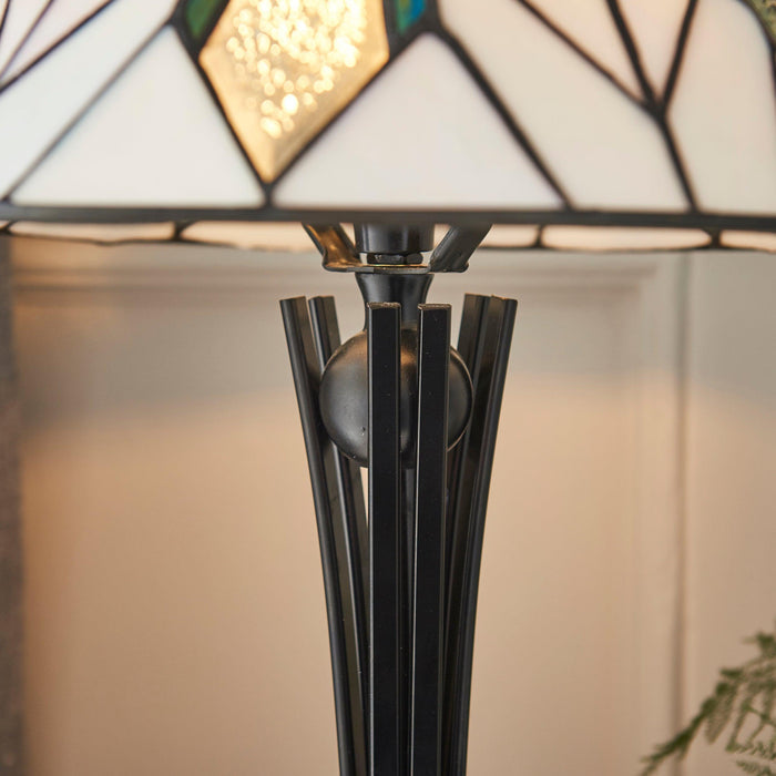 astoria small tiffany lamp close fitting image