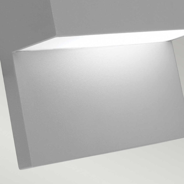 norlys geneve 1 light outdoor wall light with pir aluminium Close Up LED Bulb