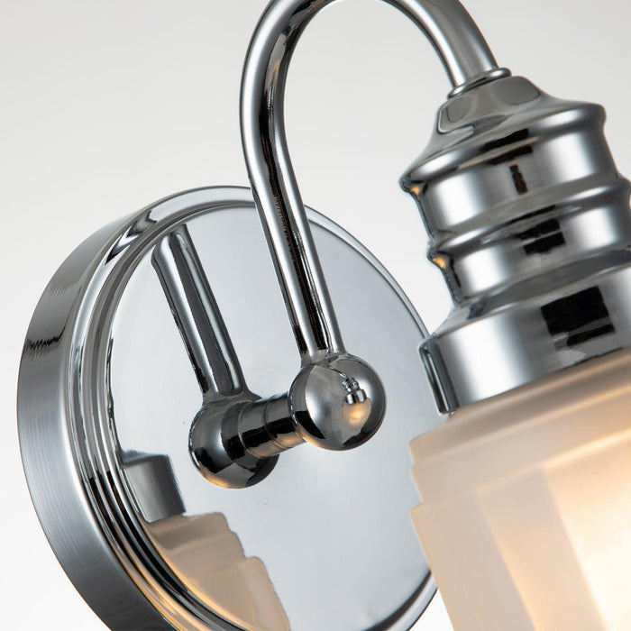 quoizel swell 1 light chrome bathroom wall light Detailed Close Up